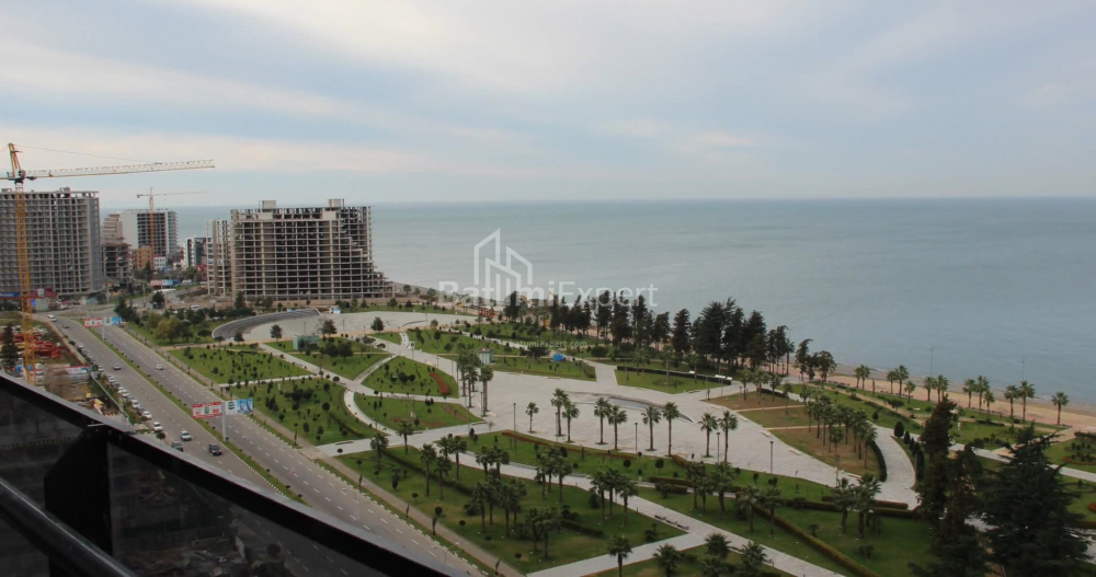 ბინა 75.86 კვ/მ - ლეხი და მარია კაჩინსკი, ბათუმი, საქართველო