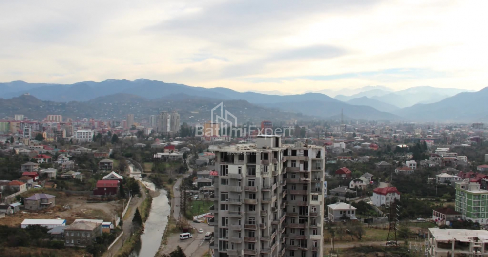 ბინა 63.46 კვ/მ - ლეხი და მარია კაჩინსკი, Batumi, საქართველო