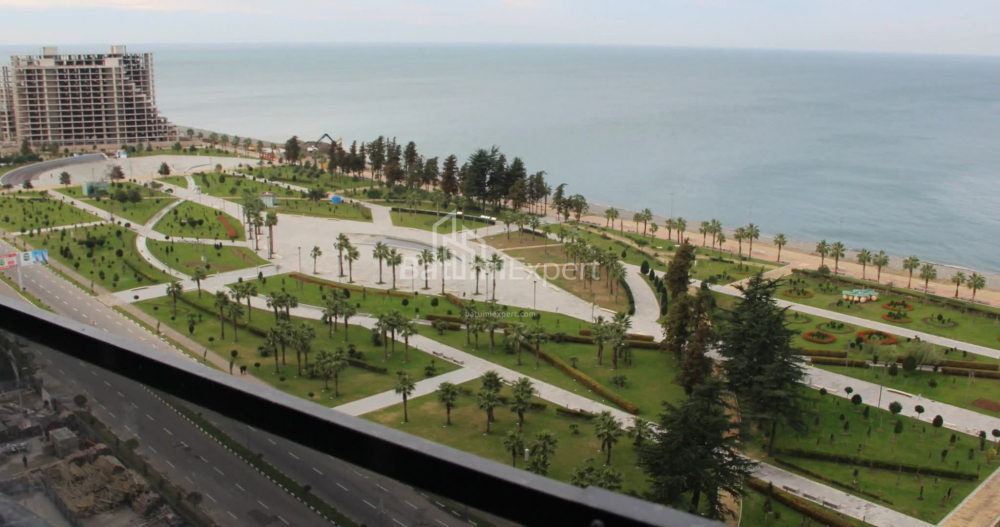 ბინა 75.89 კვ/მ - ლეხი და მარია კაჩინსკი, Batumi, საქართველო