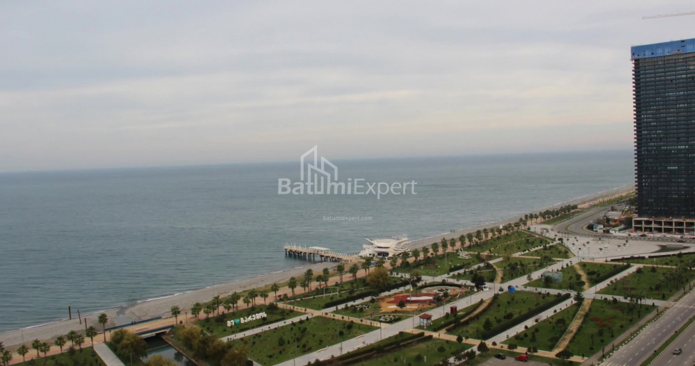 ბინა 76.07 კვ/მ - ლეხი და მარია კაჩინსკი, Batumi, საქართველო