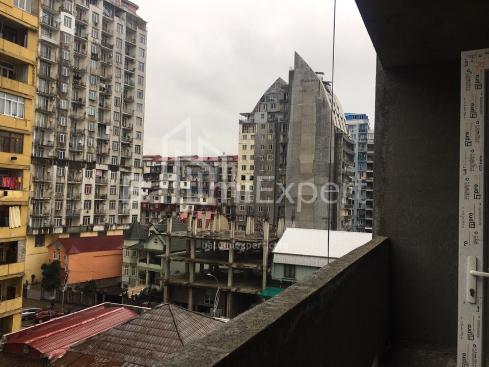 ბინა 70.4 კვ/მ - ვახტანგ გორგასალი, Batumi, საქართველო