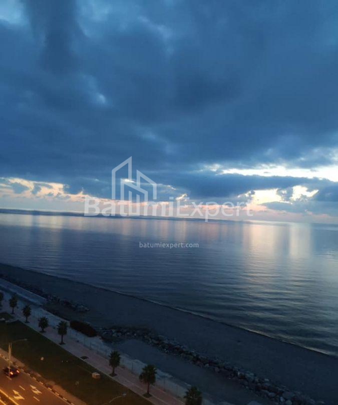 ბინა 73 კვ/მ - შერიფ ხიმშიაშვილი, Batumi, საქართველო