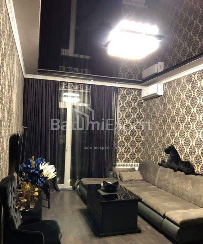 ბინა 51 კვ/მ - შერიფ ხიმშიაშვილი, Batumi, საქართველო