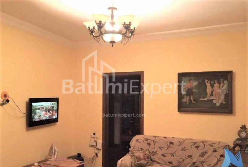 ბინა 37 კვ/მ - იურიევსკაია, Batumi, საქართველო