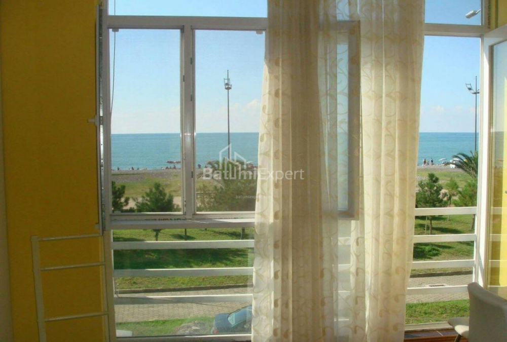 ბინა 70 კვ/მ - შერიფ ხიმშიაშვილი, Batumi, საქართველო