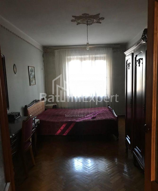 ბინა 73 კვ/მ - მეფე ფარნავაზ, Batumi, საქართველო