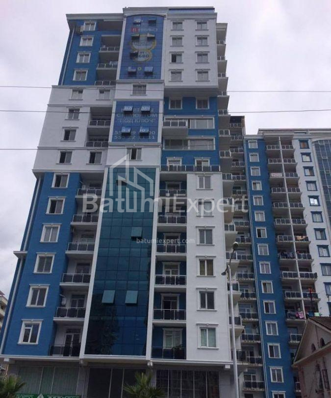 ბინა 93 კვ/მ - ნიკო ფიროსმანი, Batumi, საქართველო
