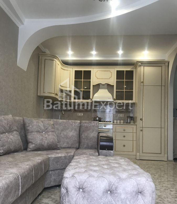 ბინა 39 კვ/მ - ნიკო ფიროსმანი, Batumi, საქართველო