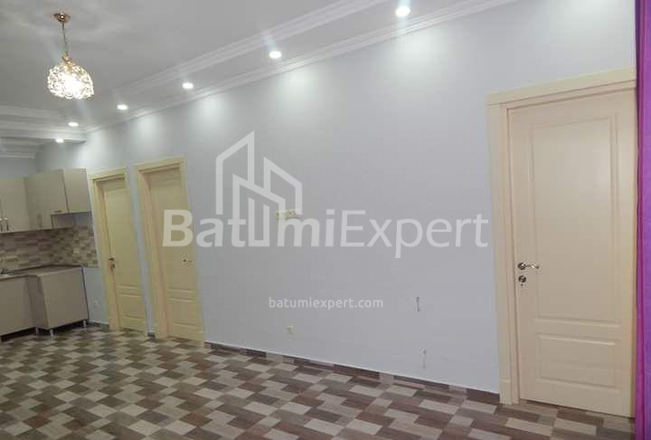 ბინა 68 კვ/მ - იურიევსკაია, Batumi, საქართველო