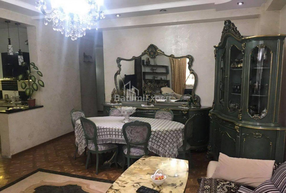 ბინა 84 კვ/მ - დემეტრე თავდადებული, Batumi, საქართველო