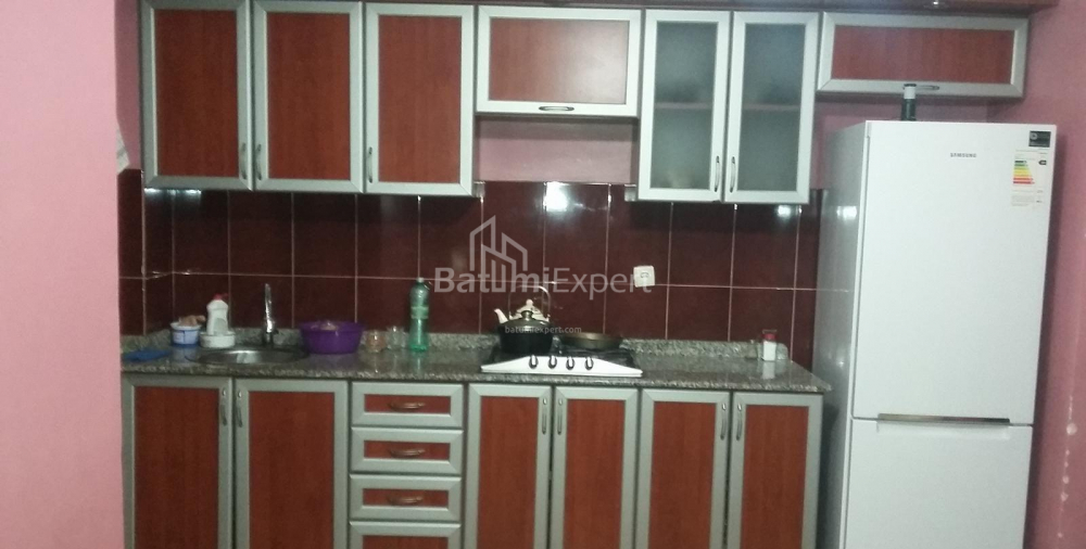 ბინა 70 კვ/მ - დავით აღმაშენებელი, Batumi, საქართველო