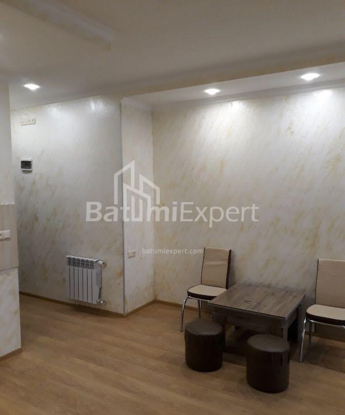 ბინა 45 კვ/მ - იურიევსკაია, Batumi, საქართველო