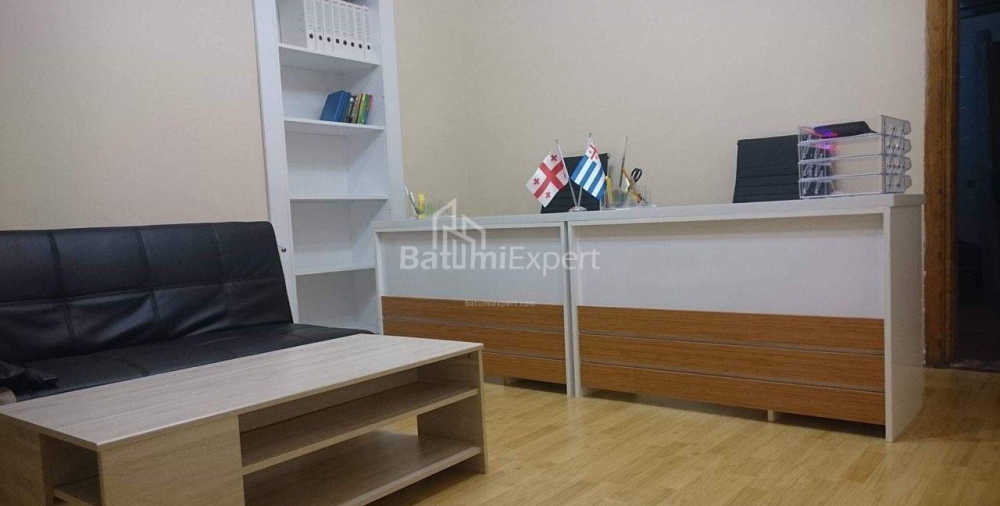 ბინა 30 კვ/მ - იურიევსკაია, Batumi, საქართველო