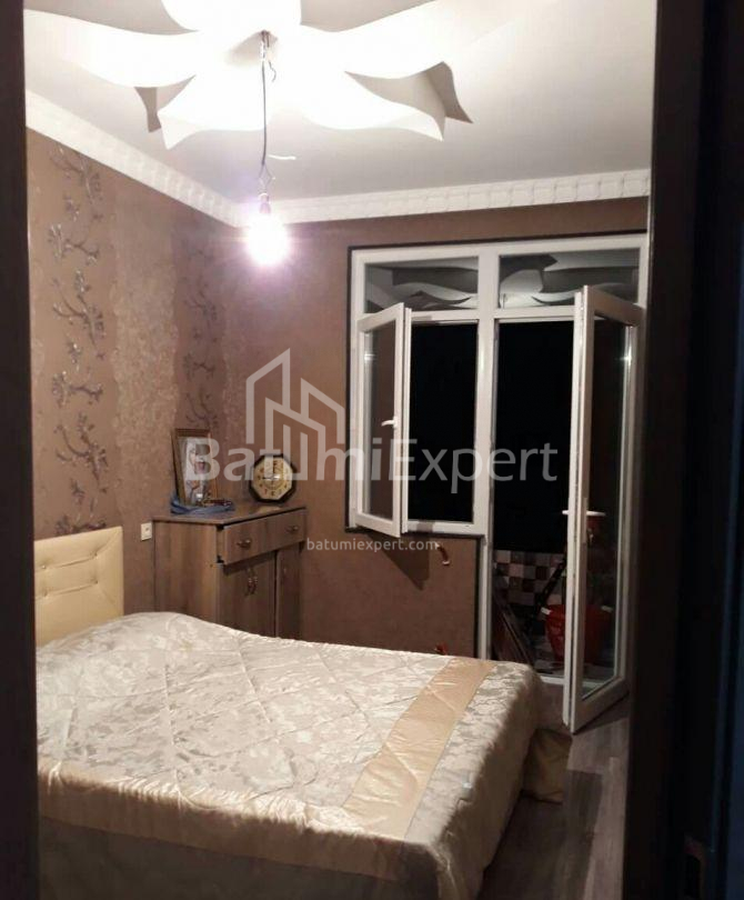 ბინა 44 კვ/მ - შერიფ ხიმშიაშვილი, Batumi, საქართველო