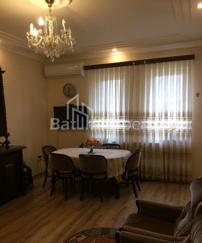 ბინა 91 კვ/მ - იურიევსკაია, Batumi, საქართველო