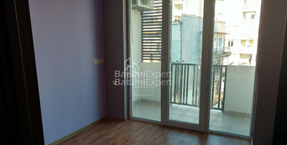 ბინა 35 კვ/მ - ვახტანგ გორგასალი, Batumi, საქართველო