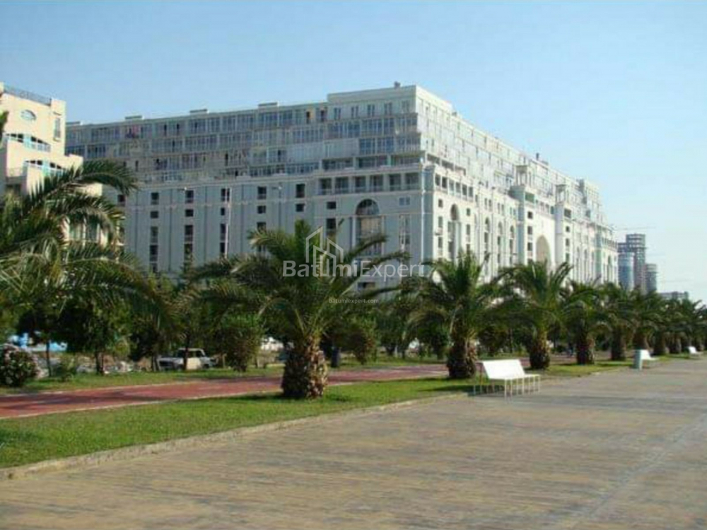 სავაჭრო ზონა 50 კვ/მ - შერიფ ხიმშიაშვილი, Batumi, საქართველო