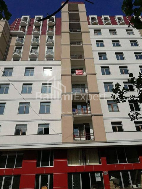 ბინა 72 კვ/მ - ექვთიმე თაყაიშვილი, Batumi, საქართველო