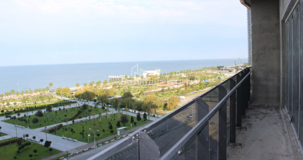 ბინა 75.57 კვ/მ - ლეხი და მარია კაჩინსკი, Batumi, საქართველო