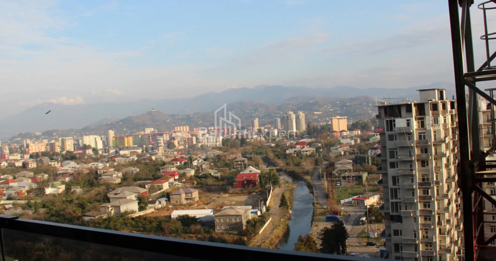 ბინა 89.38 კვ/მ - ლეხი და მარია კაჩინსკი, Batumi, საქართველო