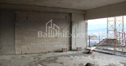 ბინა 2-ოთახი 63.5 კვ.მ - ლეხი და მარია კაჩინსკი, Batumi