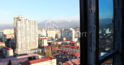 ბინა 2-ოთახი 74 კვ.მ - გმირთა ხეივანი, Batumi