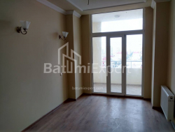 ბინა 72 კვ/მ - პეტრა მელიქიშვილი, Batumi, საქართველო