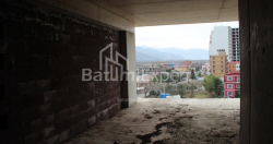 ბინა 2-ოთახი 38.8 კვ.მ - ლეხი და მარია კაჩინსკი, Batumi