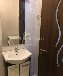 ბინა 70 კვ/მ - ვახტანგ გორგასალი, Batumi, საქართველო