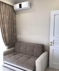ბინა 3-ოთახი 43 კვ.მ - იურიევსკაია, Batumi