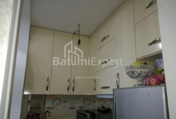 ბინა 44 კვ/მ - შერიფ ხიმშიაშვილი, Batumi, საქართველო