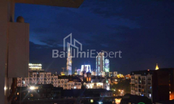 ბინა 3-ოთახი 73 კვ.მ - იურიევსკაია, Batumi