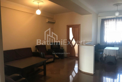 ბინა 80 კვ/მ - პეტრე ჩაიკოვსკი, Batumi, საქართველო