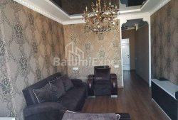 ბინა 76 კვ/მ - იურიევსკაია, Batumi, საქართველო