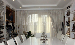 ბინა 5-ოთახი 160 კვ.მ - ილია ჭავჭავაძე, Batumi