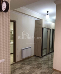 ბინა 104 კვ/მ - იურიევსკაია, Batumi, საქართველო