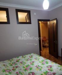 ბინა 75 კვ/მ - ვახტანგ გორგასალი, Batumi, საქართველო