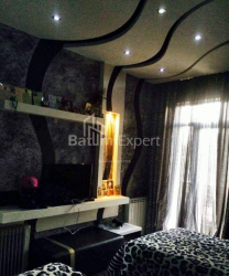 ბინა 96 კვ/მ - ვახტანგ გორგასალი, Batumi, საქართველო