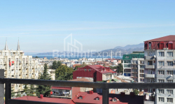 ბინა 3-ოთახი 101 კვ.მ - იურიევსკაია, Batumi