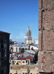 ბინა 3-ოთახი 101 კვ.მ - იურიევსკაია, Batumi