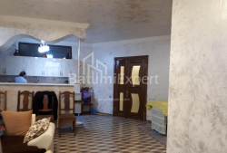 ბინა 110 კვ/მ - გალაკტიონ ტაბიძე, Batumi, საქართველო