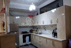 ბინა 110 კვ/მ - გალაკტიონ ტაბიძე, Batumi, საქართველო