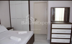 ბინა 80 კვ/მ - იურიევსკაია, Batumi, საქართველო