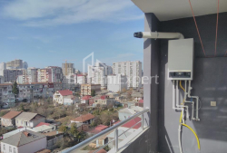 ბინა 72 კვ/მ - იურიევსკაია, Batumi, საქართველო