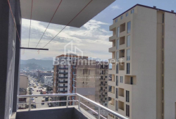 ბინა 72 კვ/მ - იურიევსკაია, Batumi, საქართველო