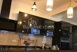 ბინა 250 კვ/მ - იურიევსკაია, Batumi, საქართველო
