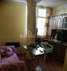 ბინა 90 კვ/მ - ზურაბა გორგილაძე, Batumi, საქართველო