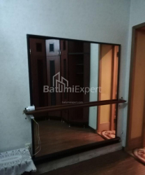 ბინა 76 კვ/მ - იურიევსკაია, Batumi, საქართველო