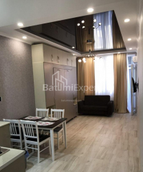 ბინა 34 კვ/მ - შერიფ ხიმშიაშვილი, Batumi, საქართველო