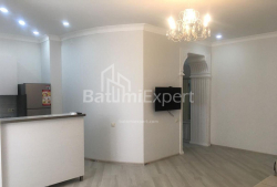 ბინა 80 კვ/მ - იურიევსკაია, Batumi, საქართველო